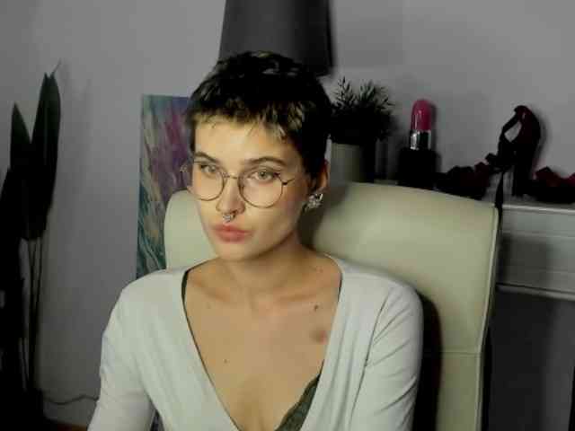 Soft-Sarah webcam