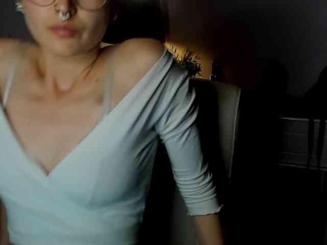 Soft-Sarah webcam