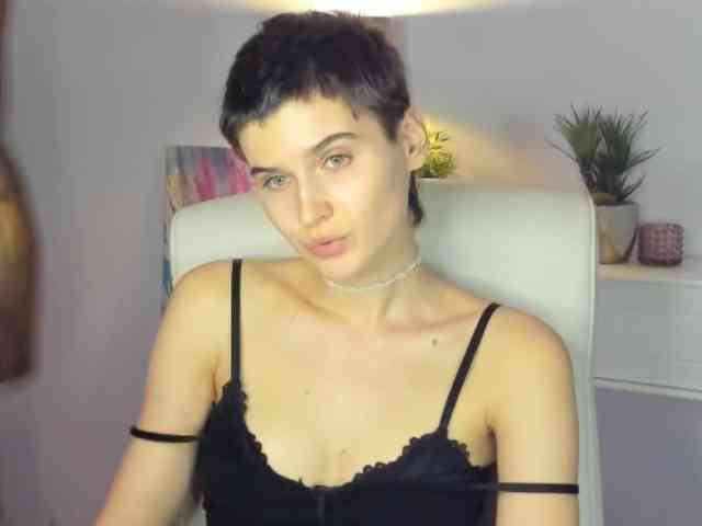 Soft-Sarah webcam