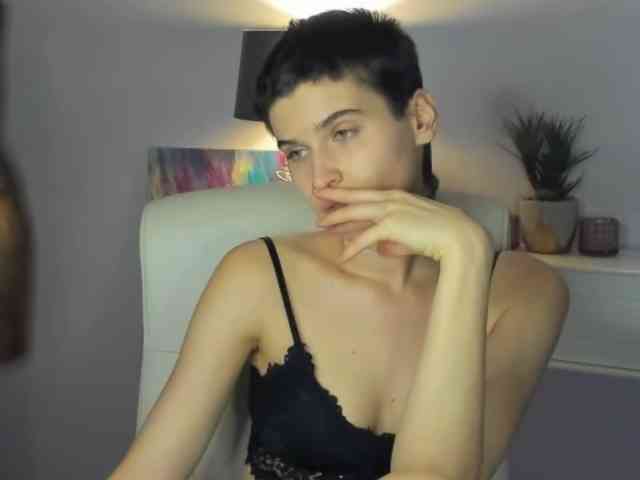 Soft-Sarah webcam