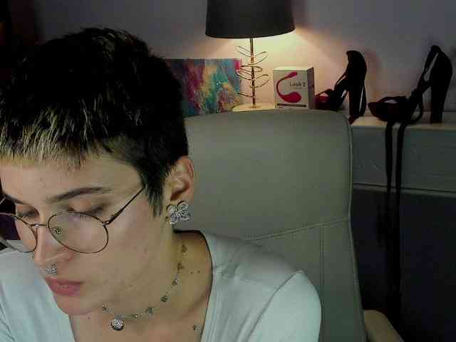 Soft-Sarah webcam
