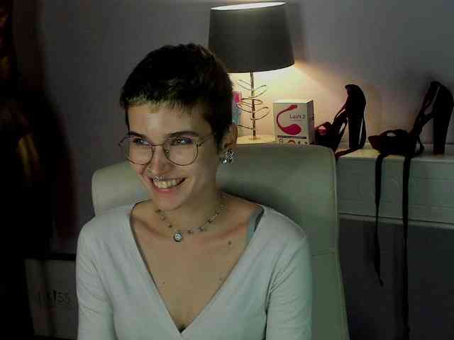 Soft-Sarah webcam