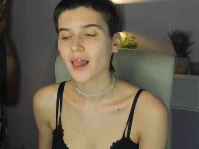 Soft-Sarah webcam