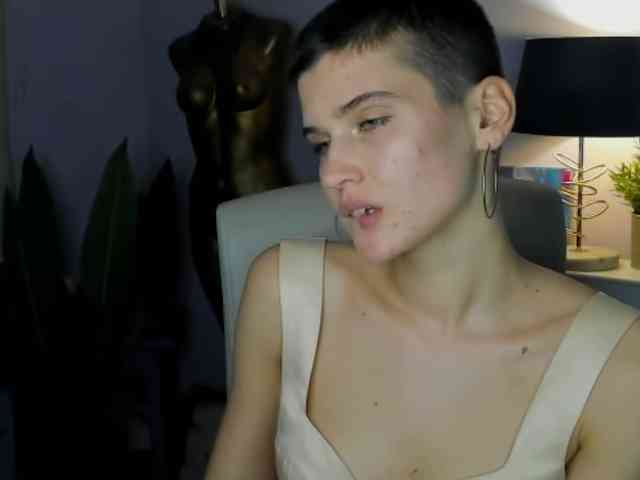 Soft-Sarah webcam