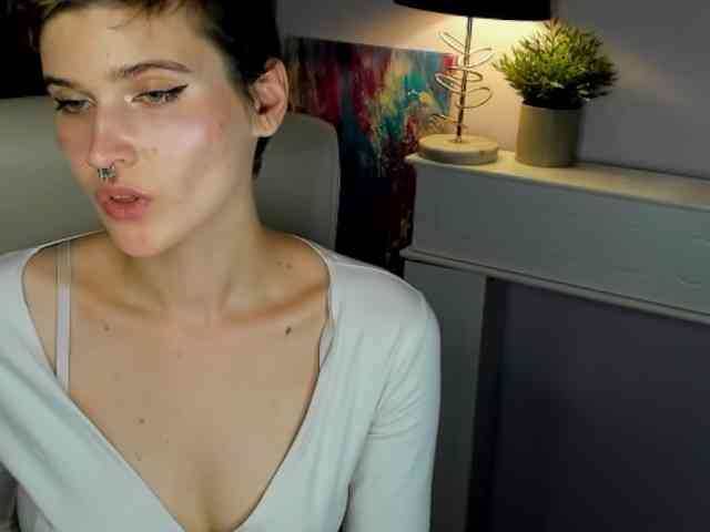 Soft-Sarah webcam