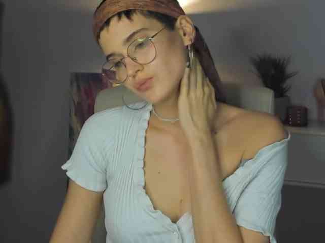 Soft-Sarah webcam
