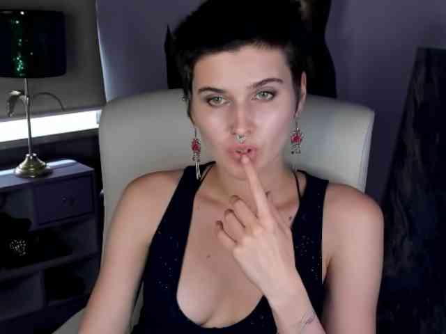 Soft-Sarah webcam