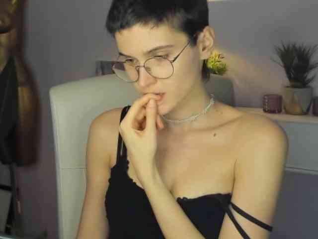 Soft-Sarah webcam