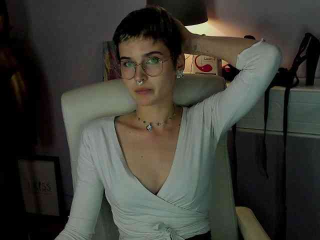 Soft-Sarah webcam