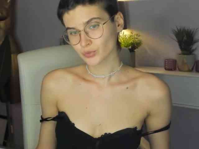 Soft-Sarah webcam