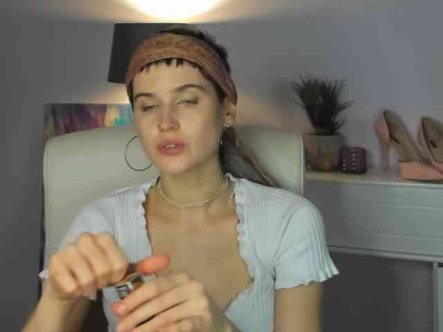 Soft-Sarah webcam
