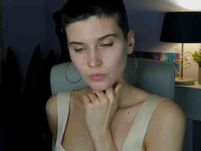 Soft-Sarah webcam