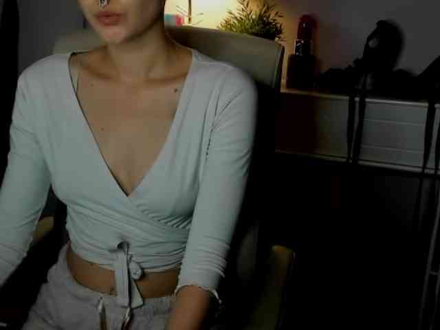 Soft-Sarah webcam