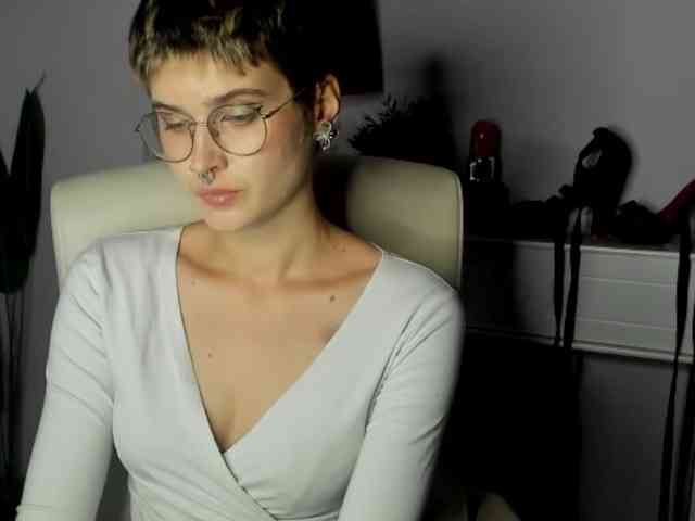 Soft-Sarah webcam