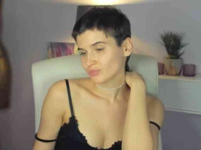 Soft-Sarah webcam