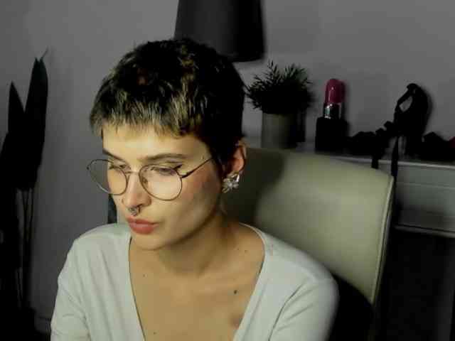 Soft-Sarah webcam