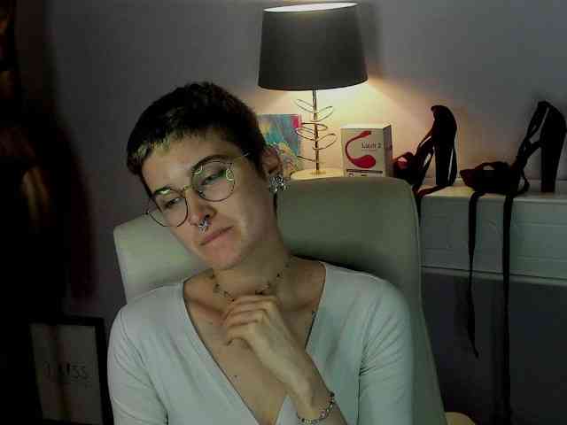 Soft-Sarah webcam