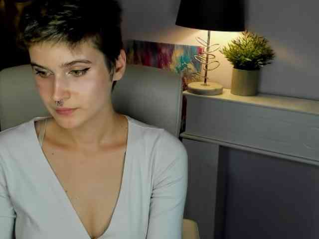Soft-Sarah webcam