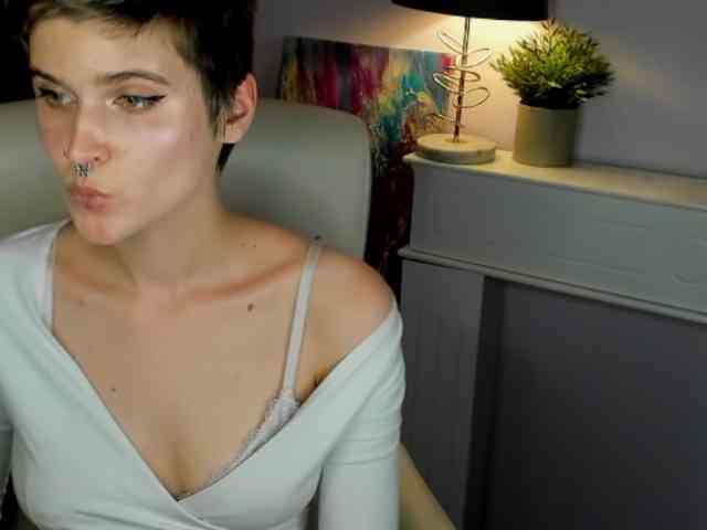 Soft-Sarah webcam