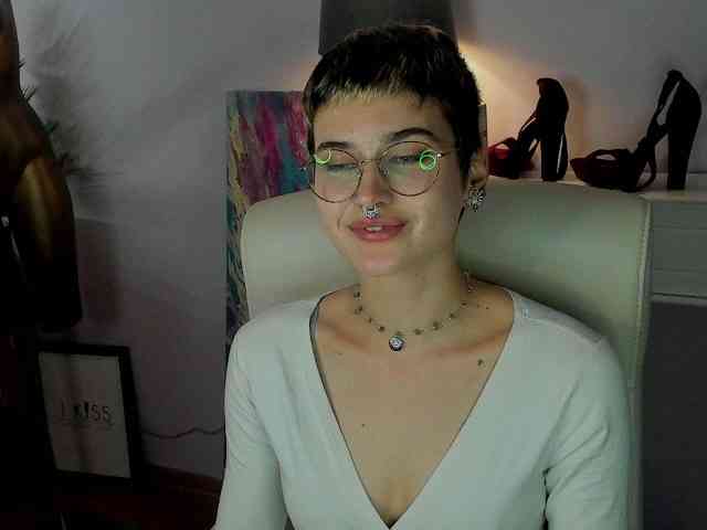 Soft-Sarah webcam