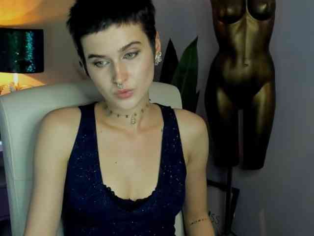 Soft-Sarah webcam