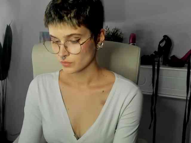 Soft-Sarah webcam