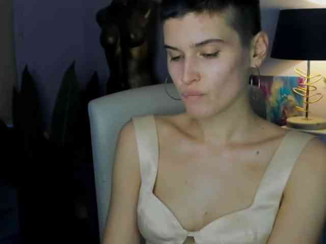 Soft-Sarah webcam