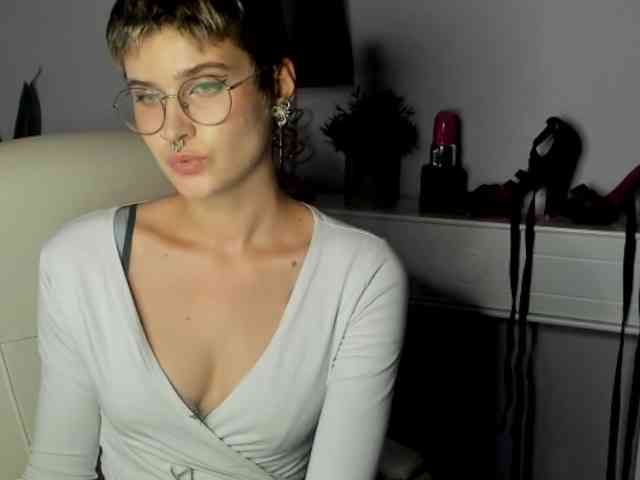 Soft-Sarah webcam