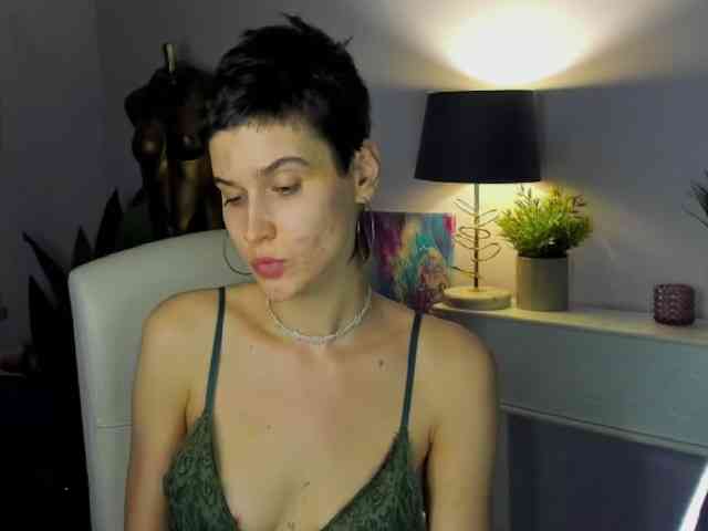 Soft-Sarah webcam