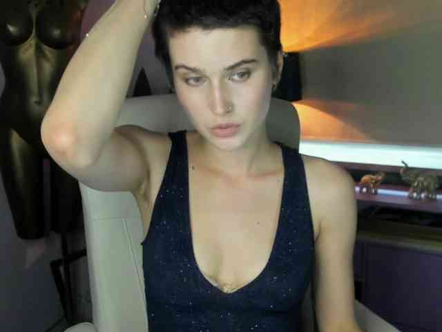 Soft-Sarah webcam