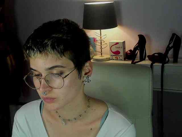 Soft-Sarah webcam