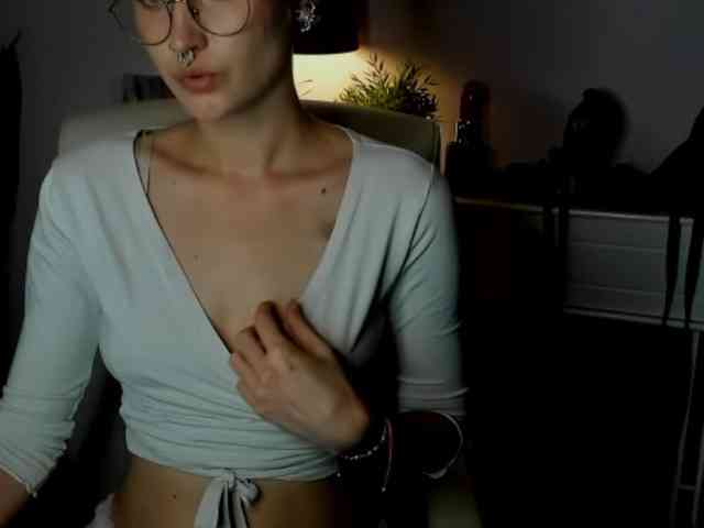 Soft-Sarah webcam