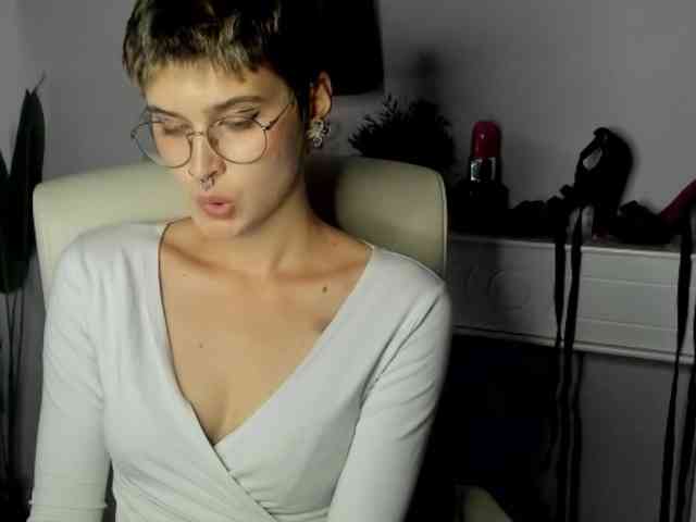 Soft-Sarah webcam