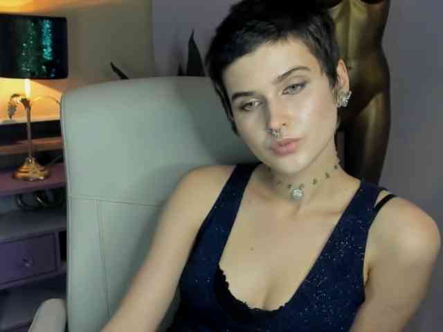 Soft-Sarah webcam