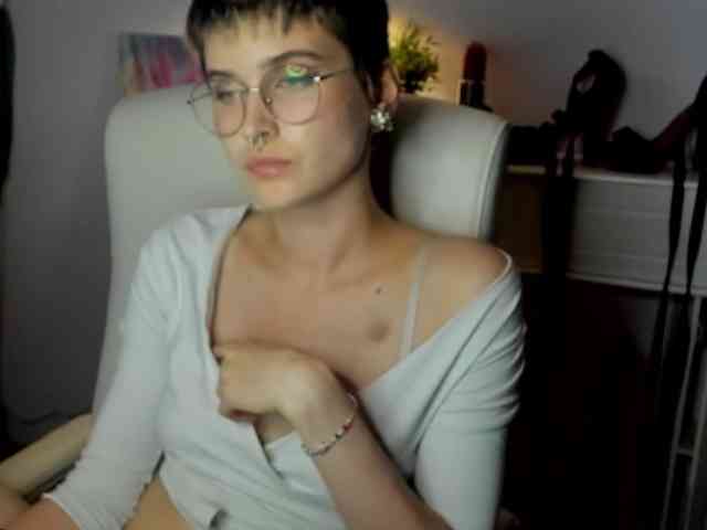 Soft-Sarah webcam