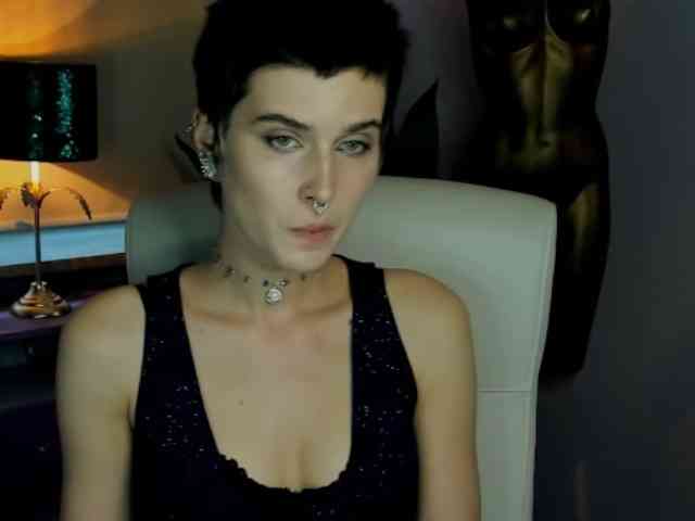 Soft-Sarah webcam