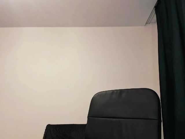 i-am-angela live cam profile