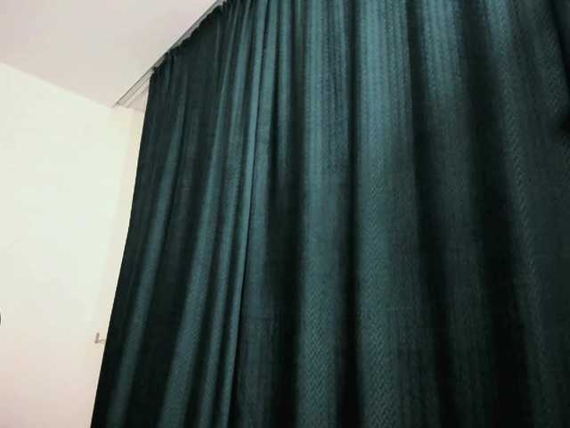 i-am-angela's BongaCams show and profile