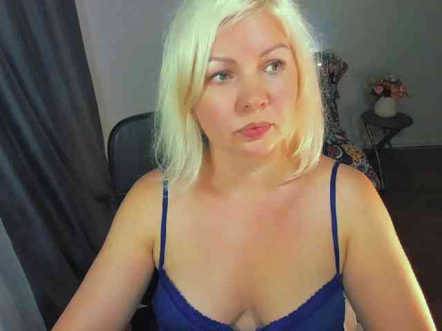 AngelaAngela webcam