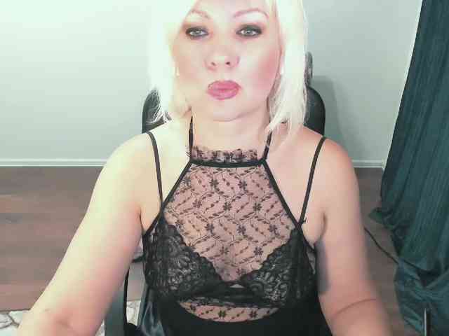 AngelaAngela webcam