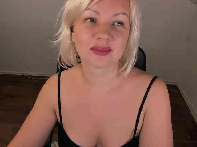 AngelaAngela webcam