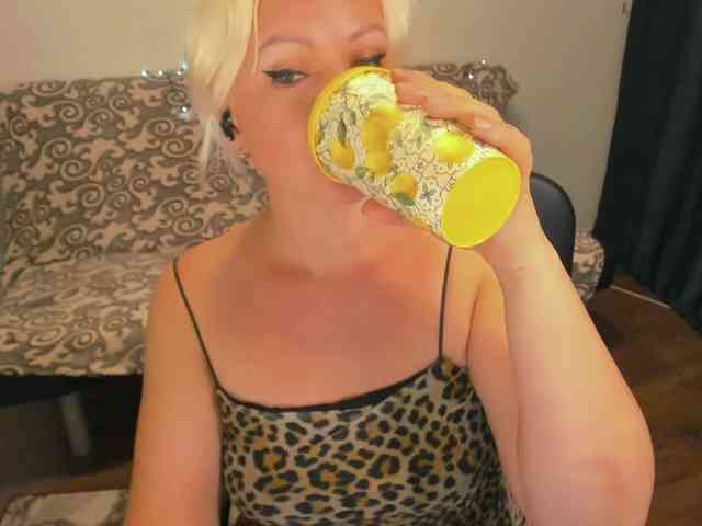 AngelaAngela webcam
