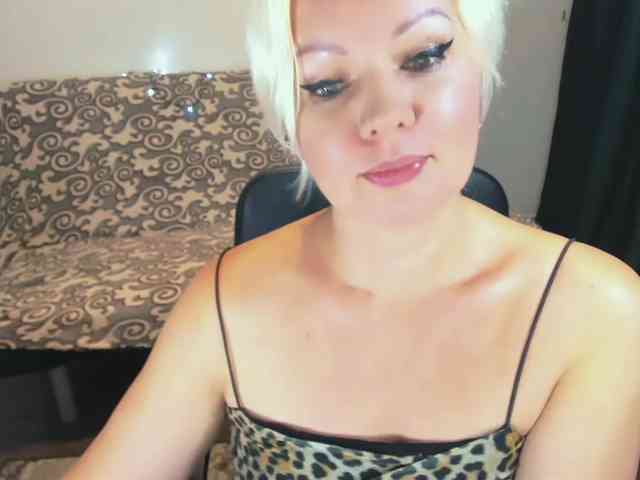 AngelaAngela webcam