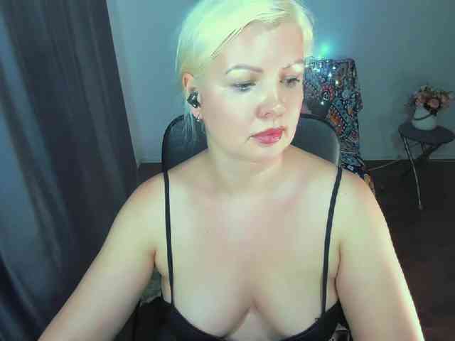 AngelaAngela webcam
