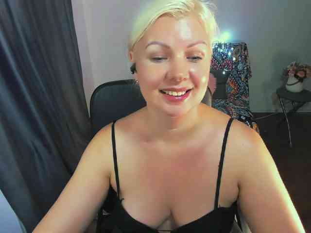 AngelaAngela webcam