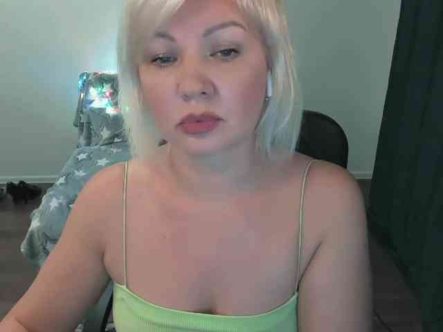 AngelaAngela webcam