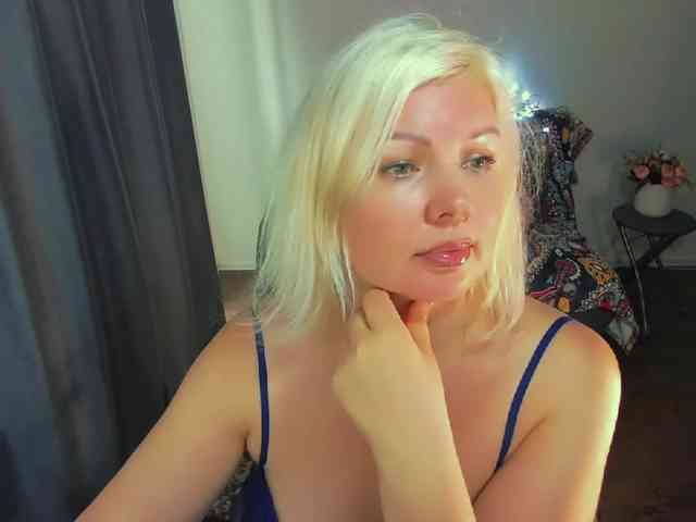 AngelaAngela webcam