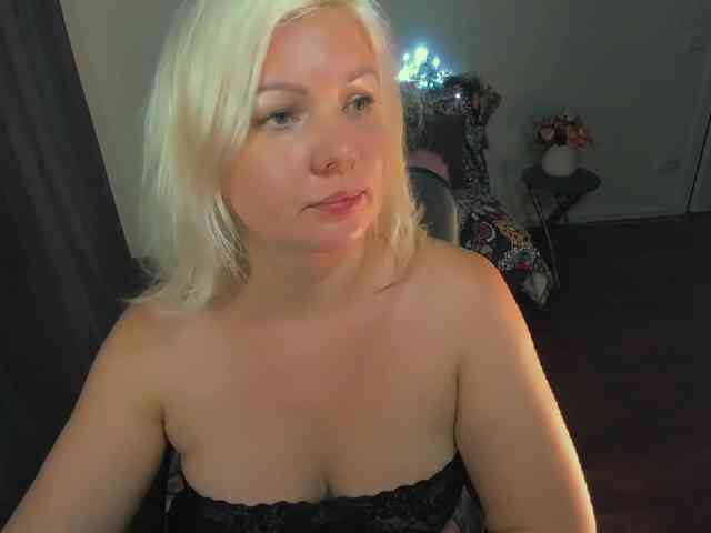 AngelaAngela webcam