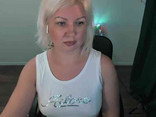 AngelaAngela webcam