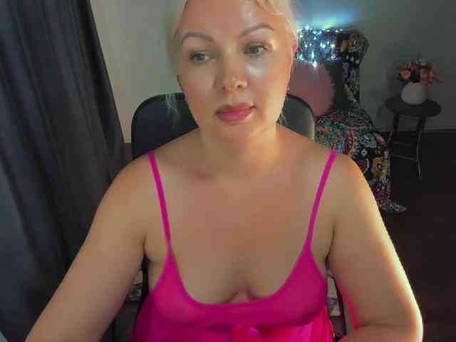 AngelaAngela webcam
